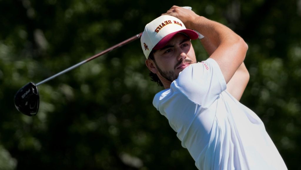 Trendy Golf Hat Divide Is More Than a Fashion Fight