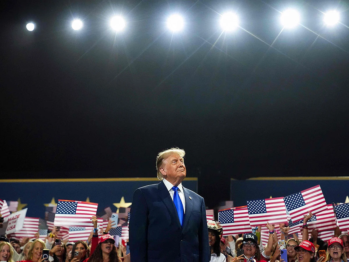Trump promises Americans $5,000 if Republicans win Congress