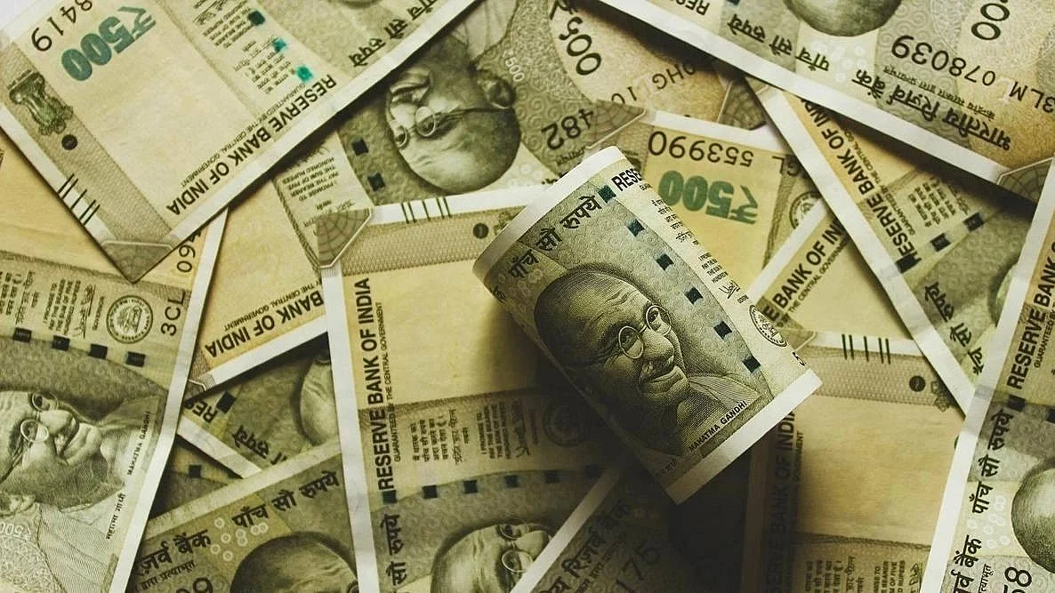 Govt Plans Fresh OFS In Hindustan Zinc, Hindustan Copper, MDL And IRCTC In FY27