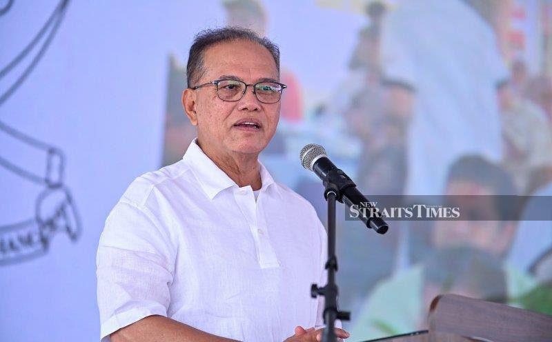 Pahang Umno open to working with Pas, says Wan Rosdy