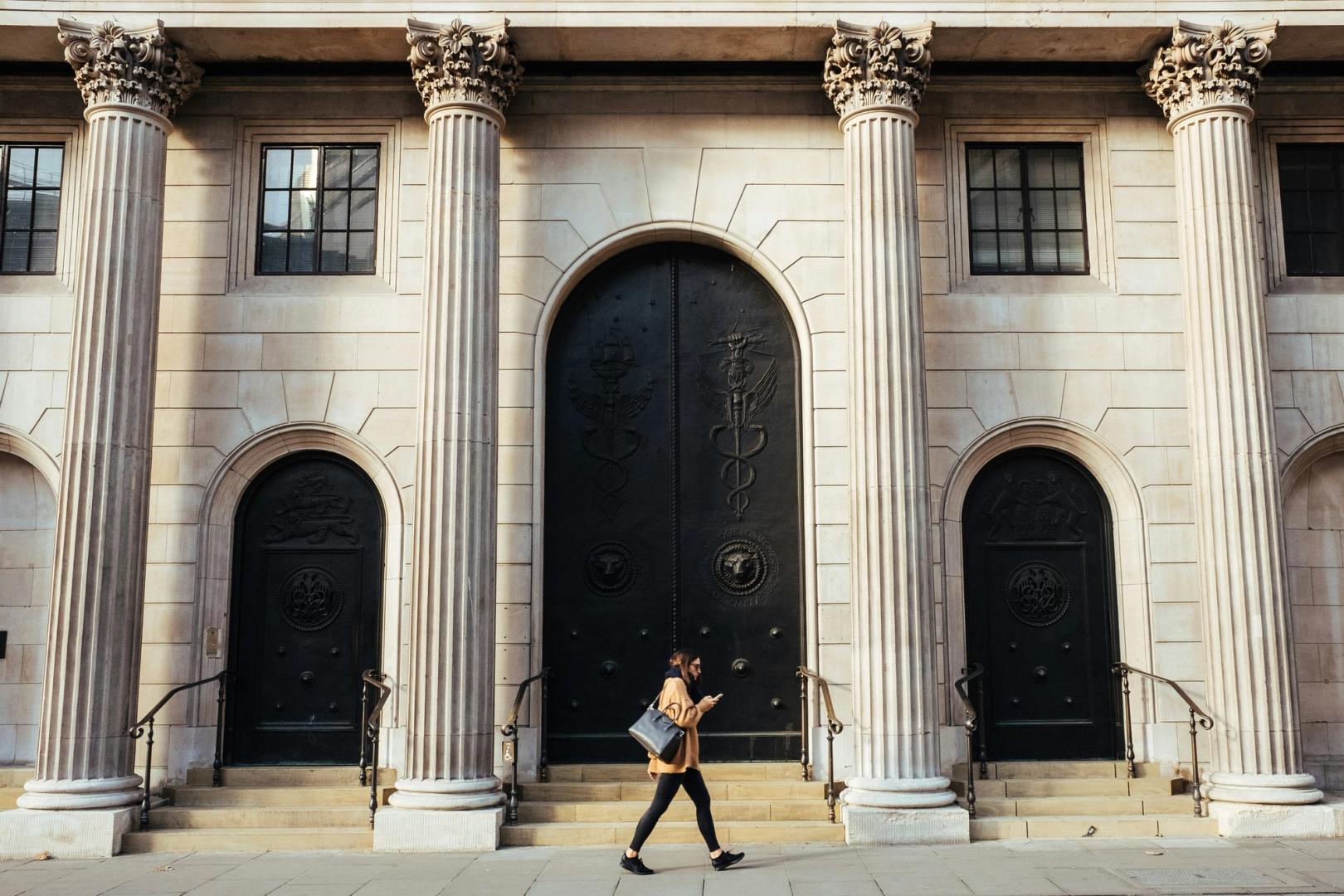 Bank of England to test stablecoin, digital currency use in cross-border finance