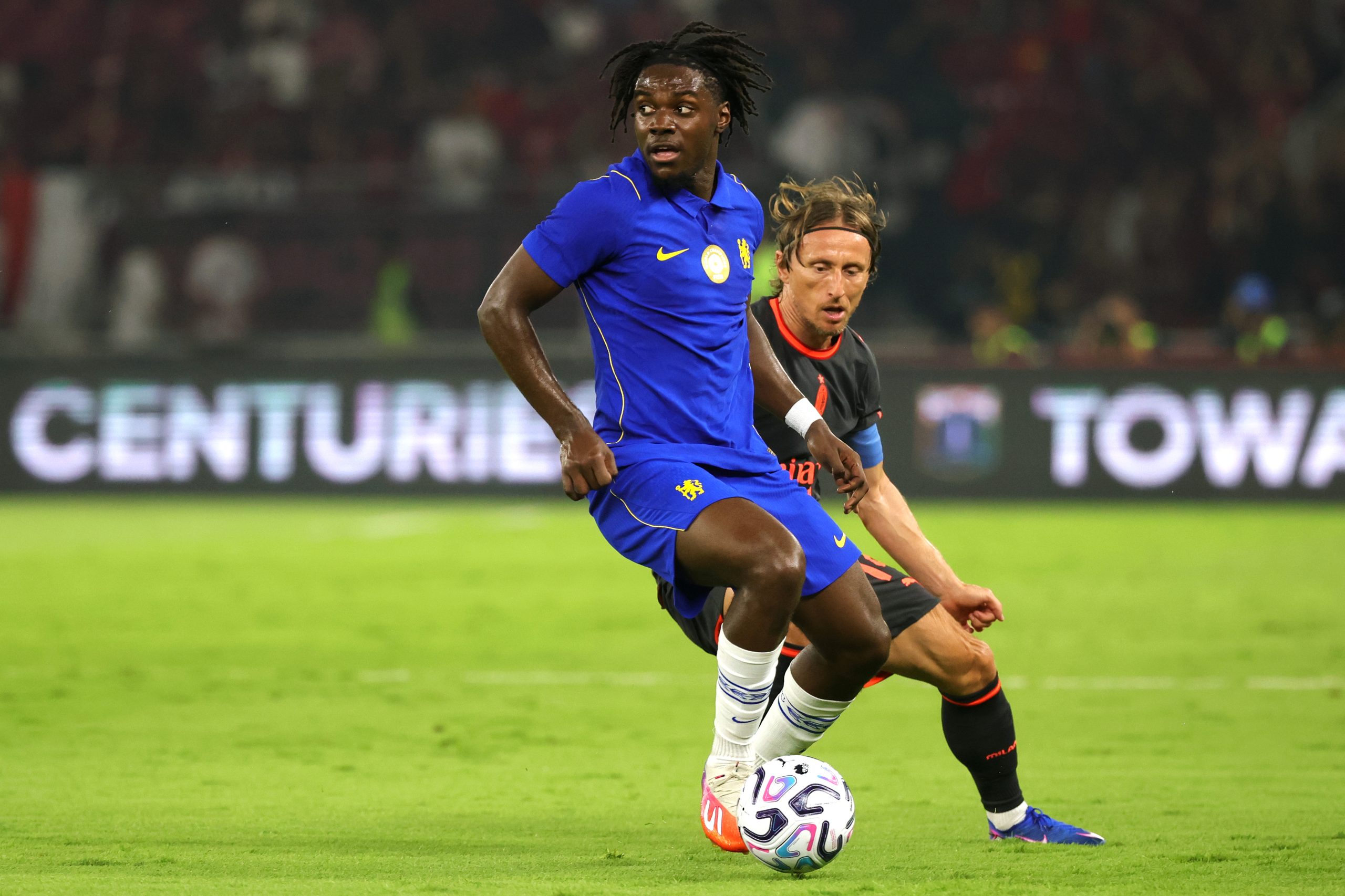Bayern Munich target surprise Chelsea midfielder according to insider