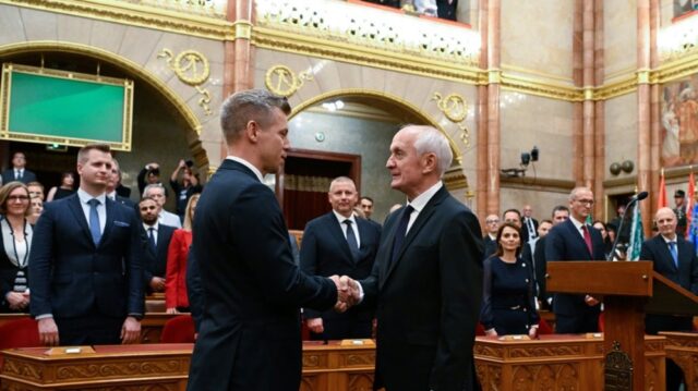 New Hungarian President Elected; Vows to Restore the Rule of Law