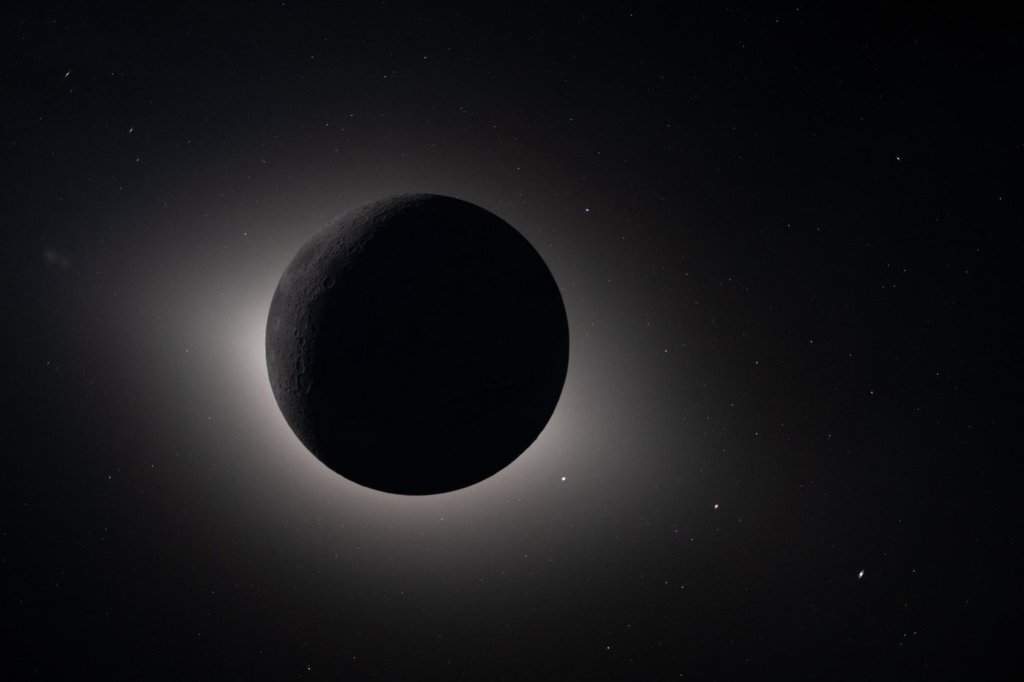 Spain readies for rare solar eclipse, concern over heat and wildfires grows