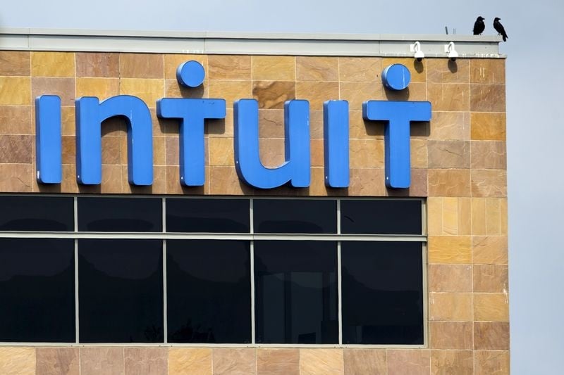 Intuit expands AI capabilities across mid-market products
