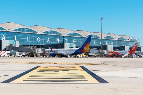 Costa Blanca airport enjoys bumper July with passenger numbers set to smash annual record