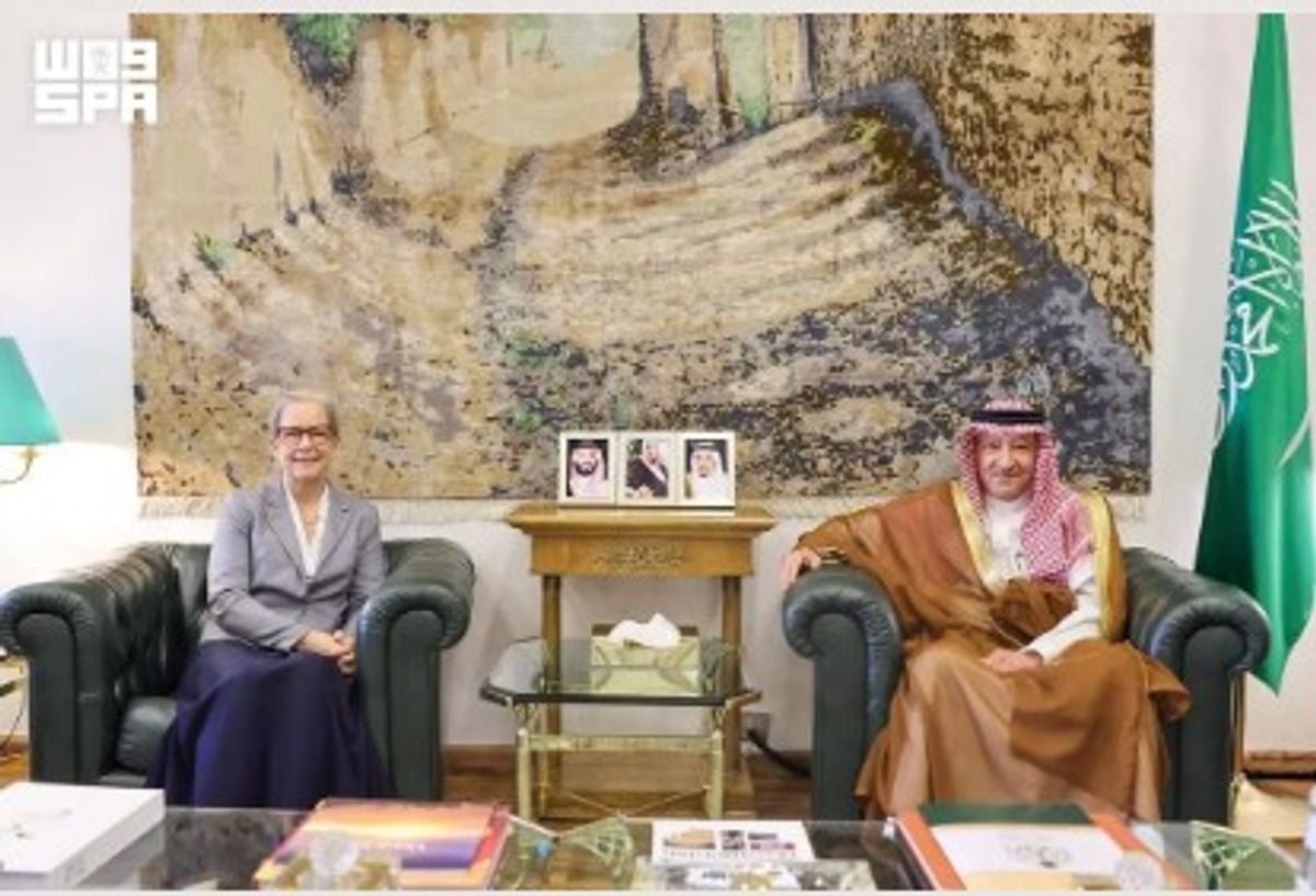 Deputy foreign minister commends outgoing Swedish ambassador