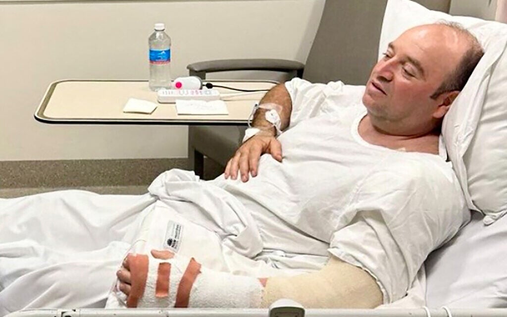 Australian police drop charges against Bondi Beach attack hero Ahmed al Ahmed