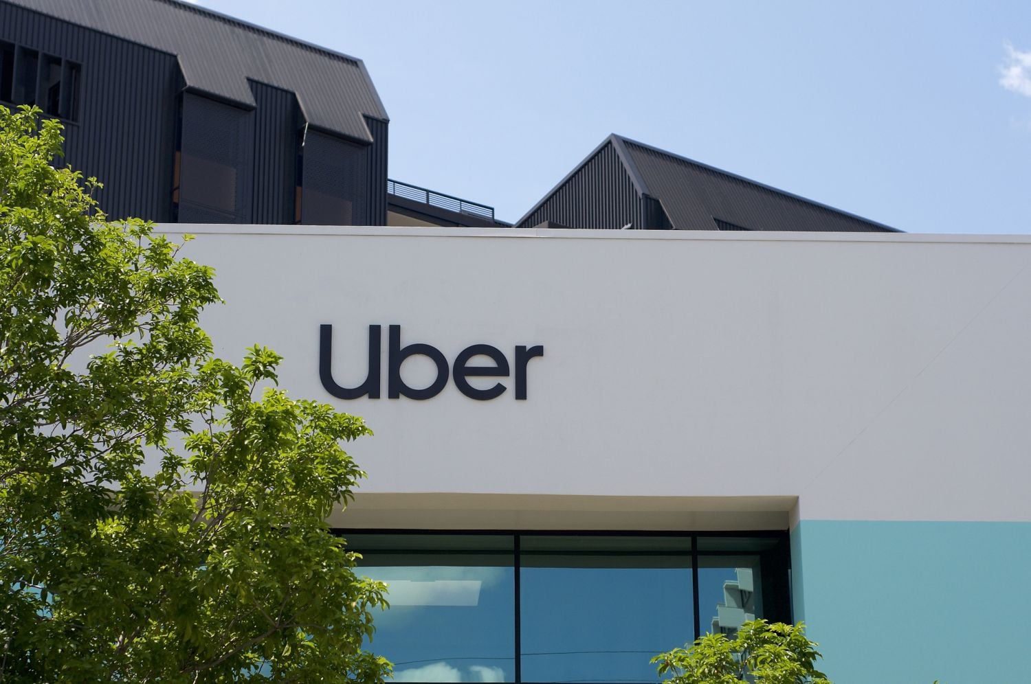 Here’s why Uber is cancelling Uber X