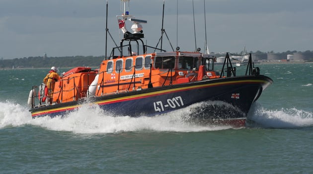 Man hospitalised after suffering a shark bite off Waterford coast