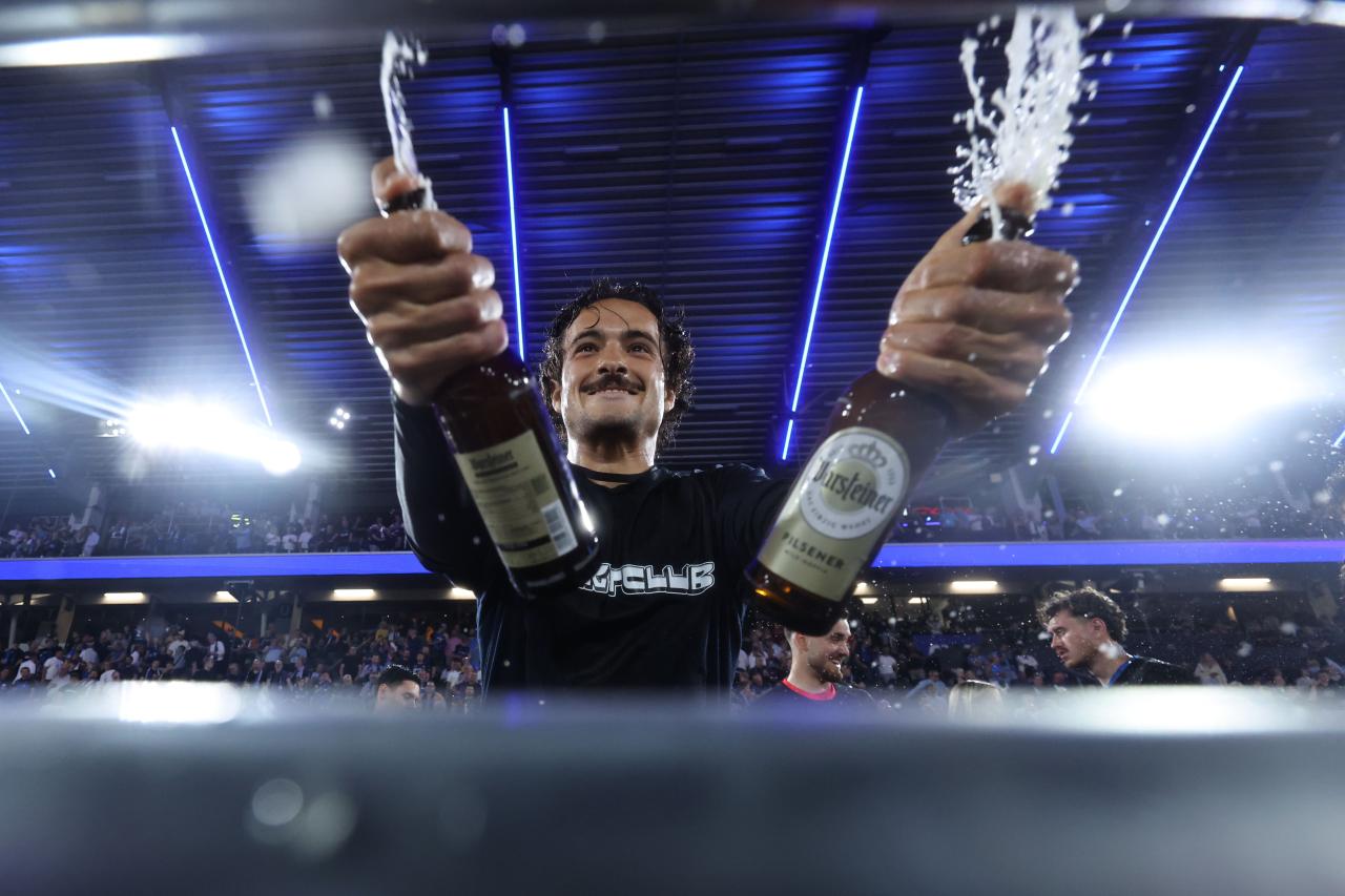 Paderborn's Mika Baur heads to Glasgow to finalize Celtic deal