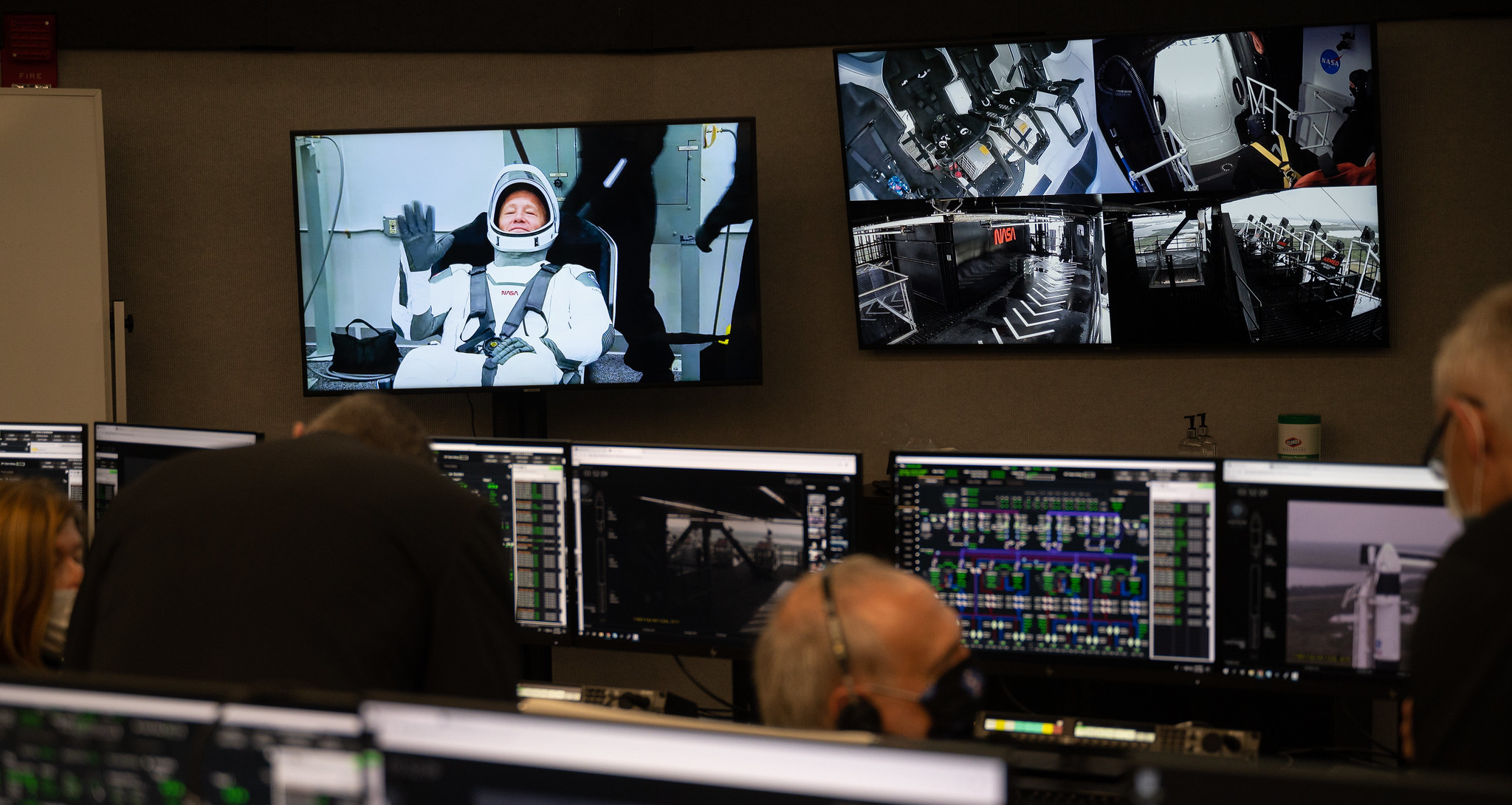 Commercial launch Control Center