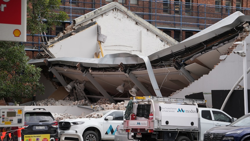 Two seriously injured in inner Sydney building collapse
