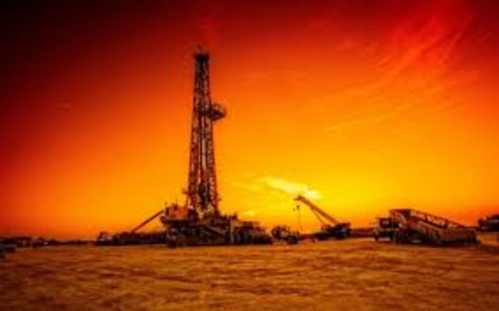 Shipping attacks deepen US-Iran war uncertainty as oil nears $90