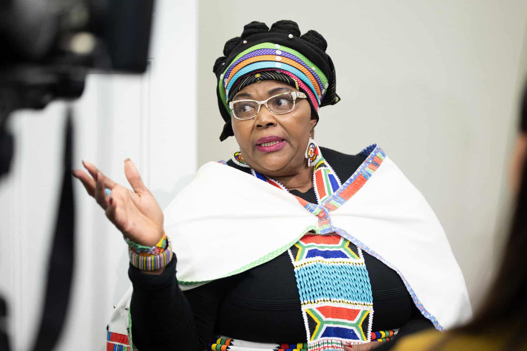 When the kitchen gets hot the ANC starts swearing
