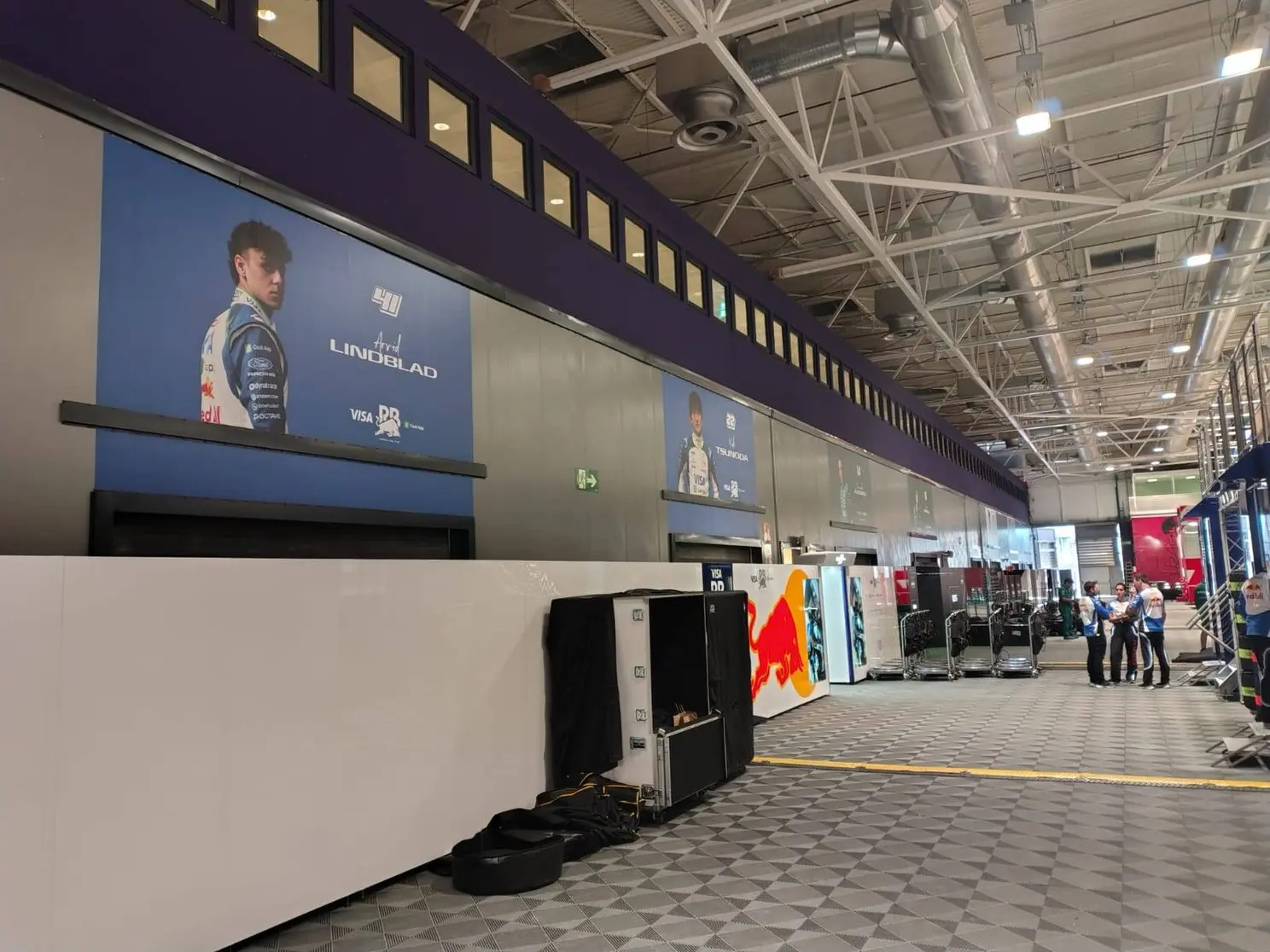 Chaos looms at the brand-new Madring: drivers fear walls and blind corners