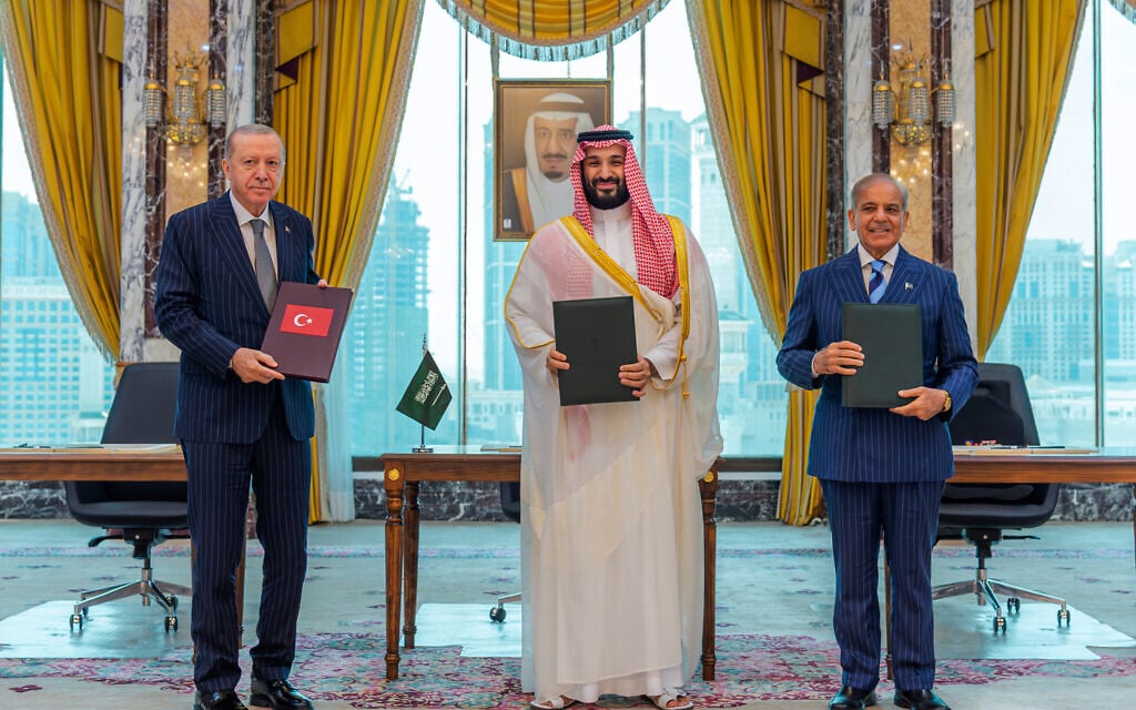 Mecca defense pact isn’t meant to challenge Israel, at least not on the battlefield