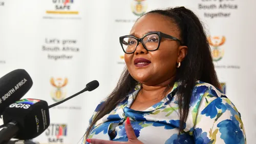 Department cannot say how many teachers were vetted against child-protection registers