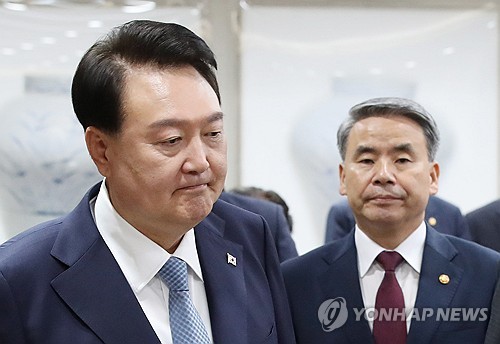 (3rd LD) Court acquits ex-President Yoon in power abuse case over envoy appointment