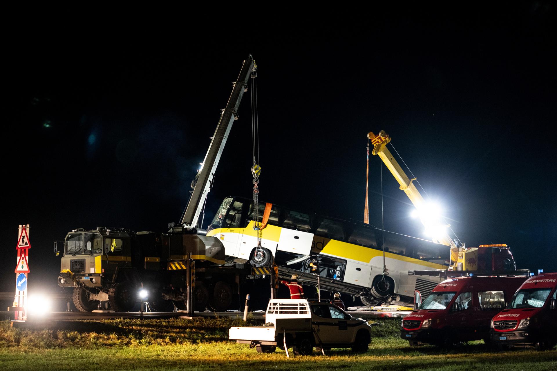 Police say 5 dead, 40 injured in tour bus crash in eastern Switzerland