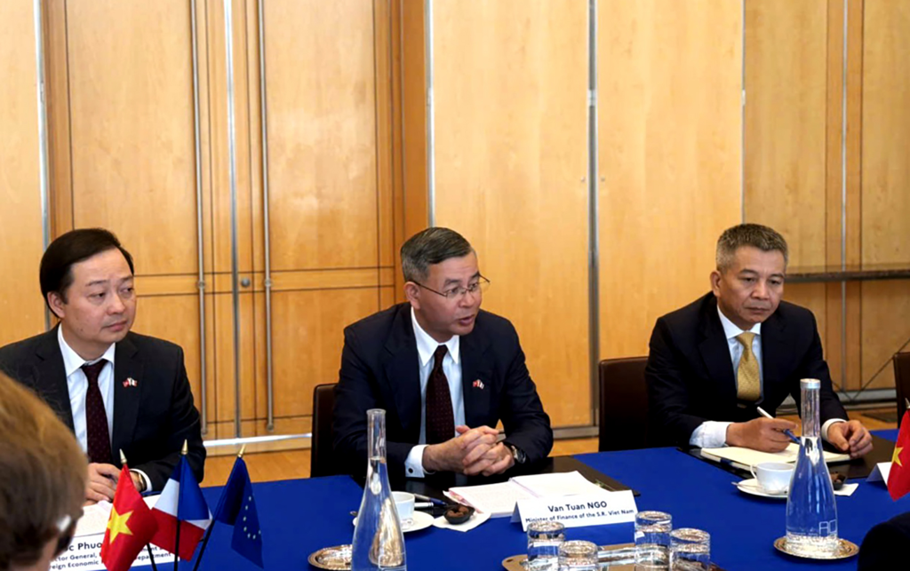 Vietnam and France seek to deepen economic and financial cooperation