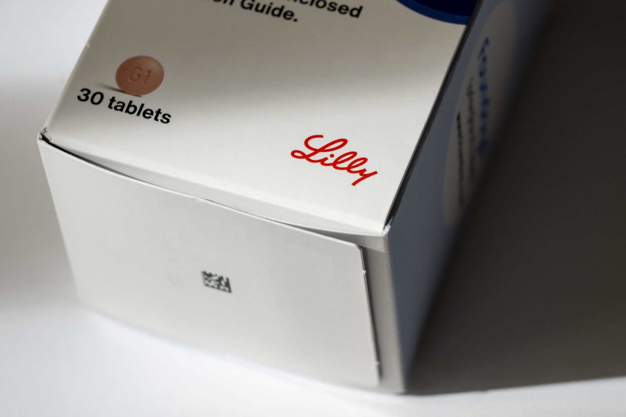 Lilly escalates its fight against black market weight-loss shots