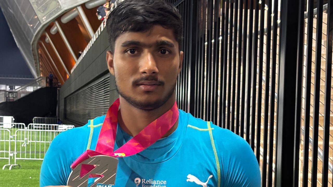 'I feel bad when father sells milk': Javelin medallist says ‘searching for job’