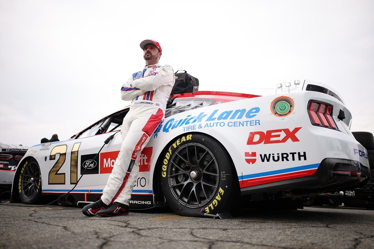Josh Berry has momentum but no 2027 NASCAR contract yet
