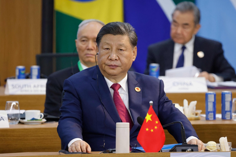 China’s Xi arrives in India for Brics summit as wars, energy crisis loom