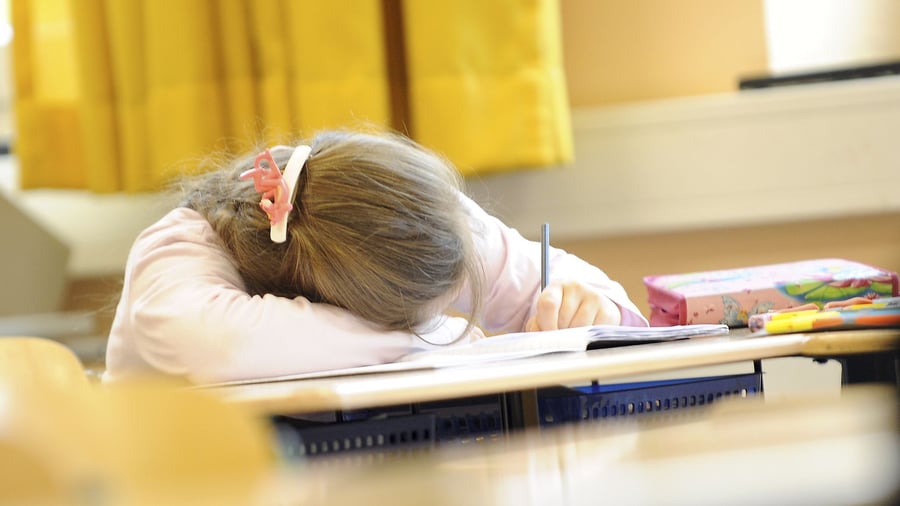 Umfrage: Müde Schüler: Fast jeder zweite klagt über Schlafprobleme