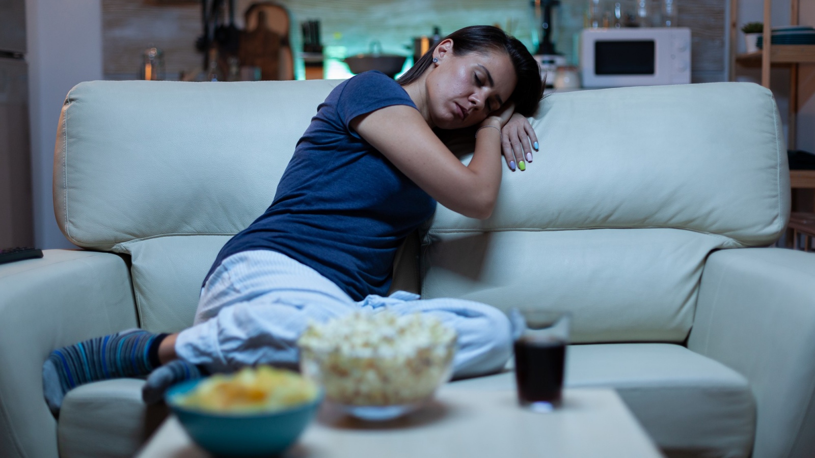 ‘Go directly to a doctor’: Sleep expert explains why struggling to stay awake needs attention