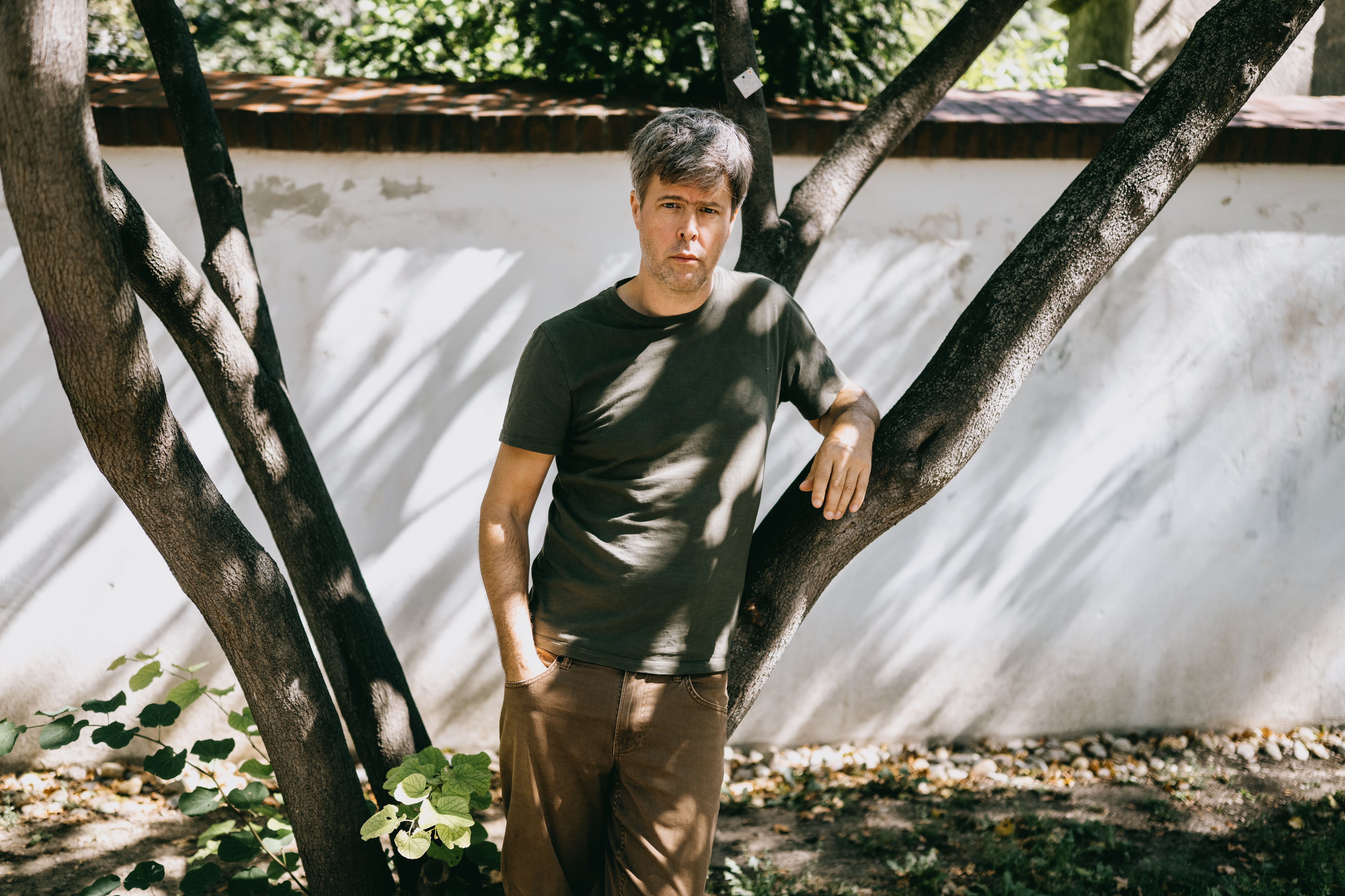David Szalay, escritor: “El sexo y la violencia son experiencias no verbales. Por eso cuesta tanto escribir sobre ellas”