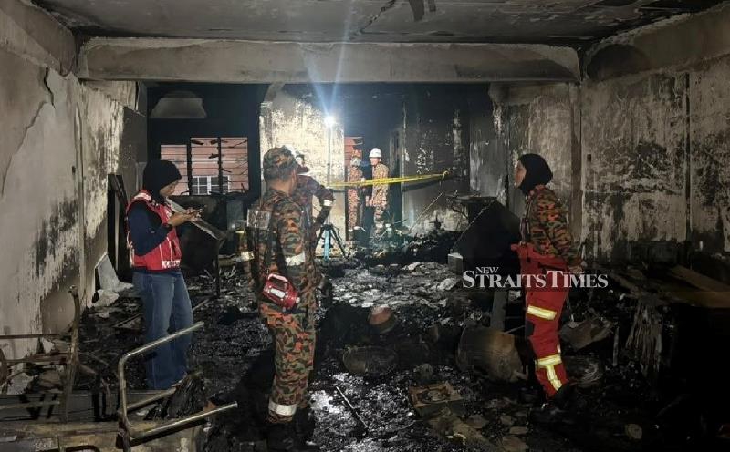 Uncle, 8-year-old nephew die in Klang shoplot blaze