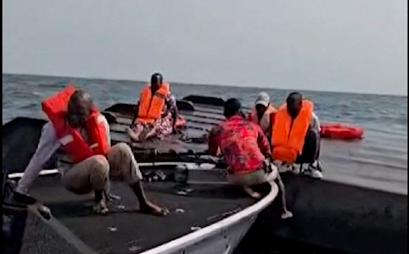 44 lives lost after ferry capsizes on Zimbabwe's Lake Kariba