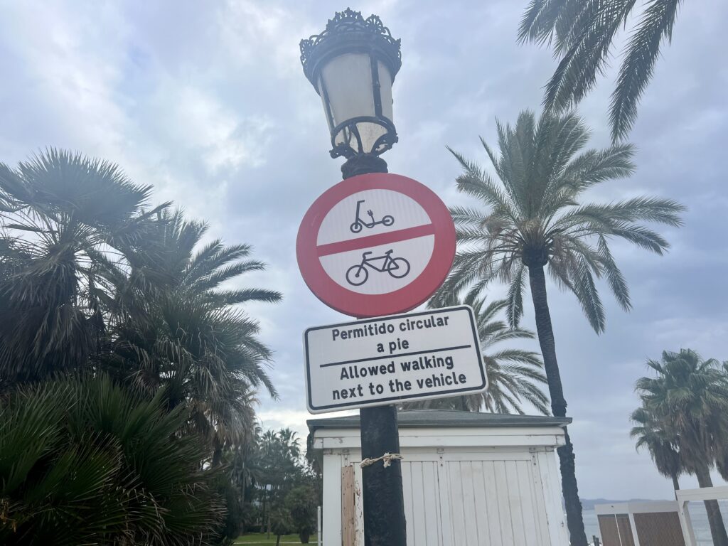 Read the signs on Marbella’s Paseo Maritimo