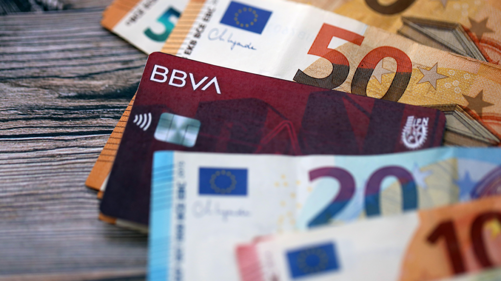 Mortgage revisions in Spain are landing €65 a month higher as Euríbor nears 3%