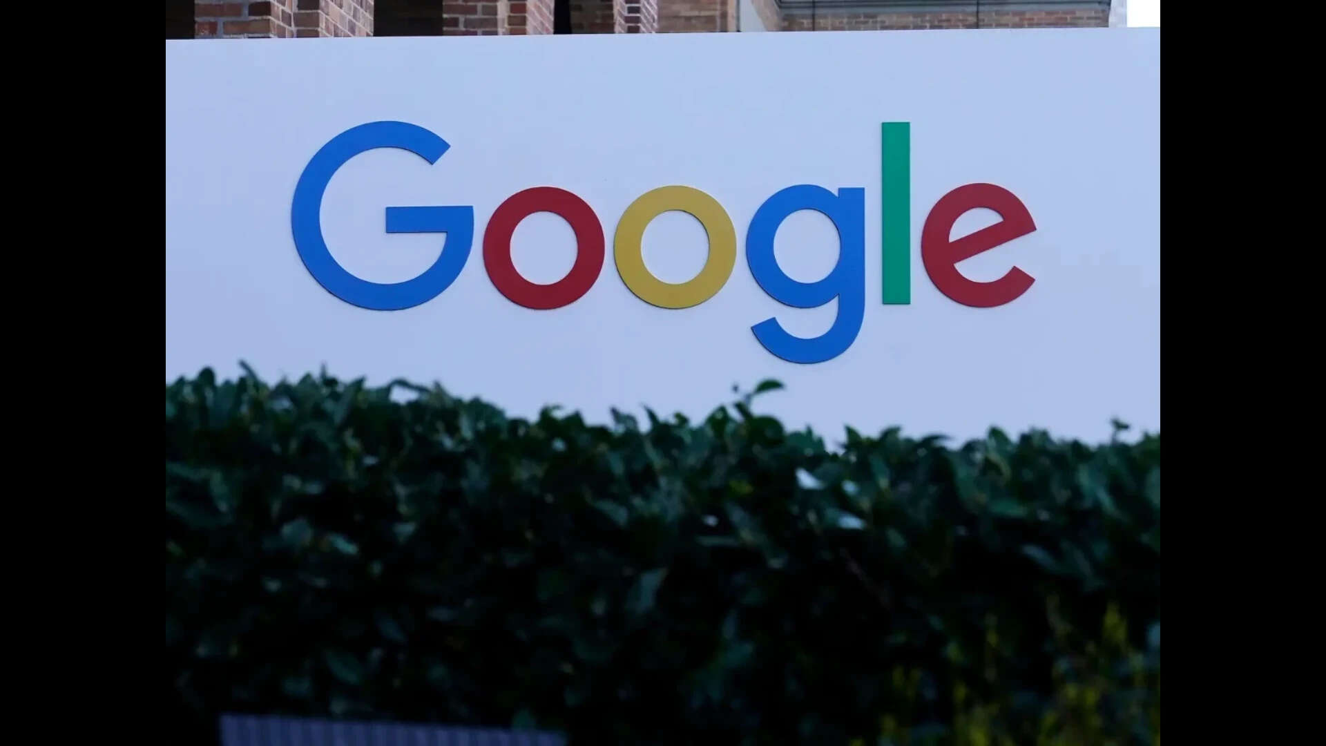 Inside the Google executive moves that led to its big AI reshuffle