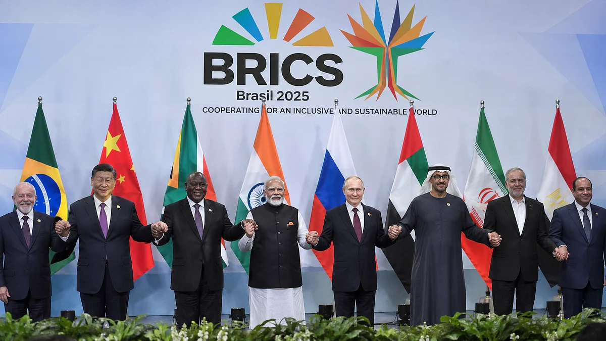 BRICS Keeps De-Dollarisation On A Cautious Track, Payments Take Priority Over Common Currency