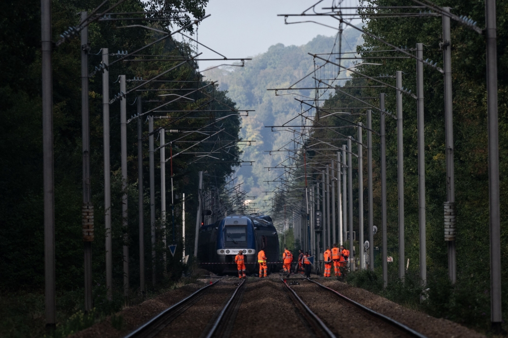 France train derailment: Police probe possible sabotage after rail fragment found