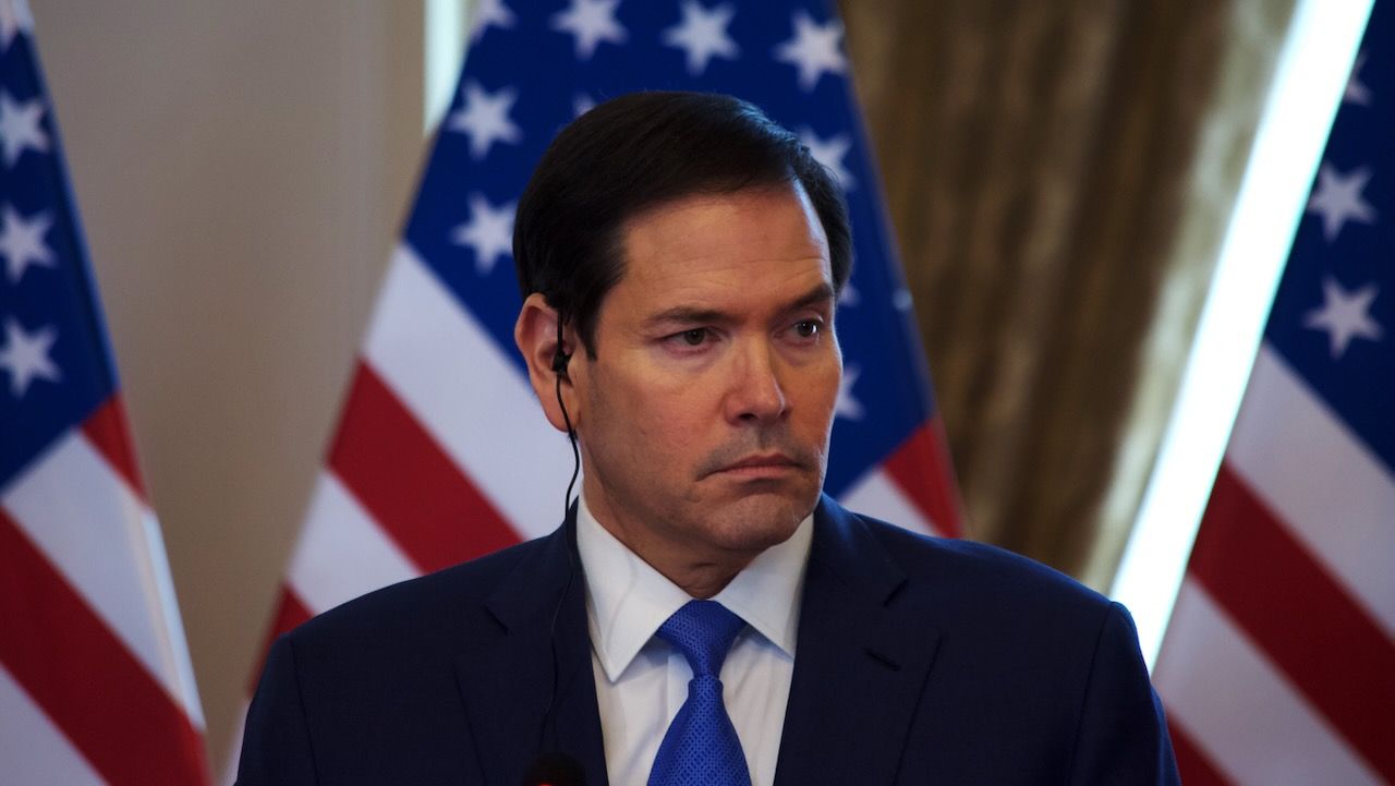 Marco Rubio Says He Doesn’t Like Country Music