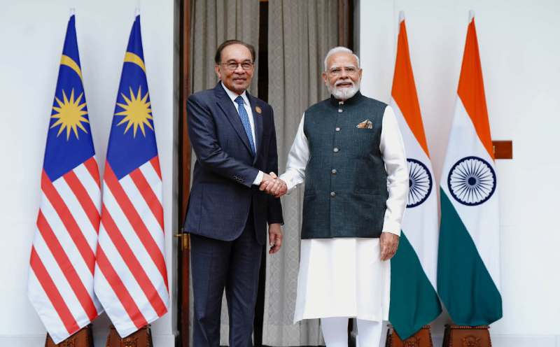 Anwar, Modi discuss expanding Malaysia-India ties in semiconductor sector