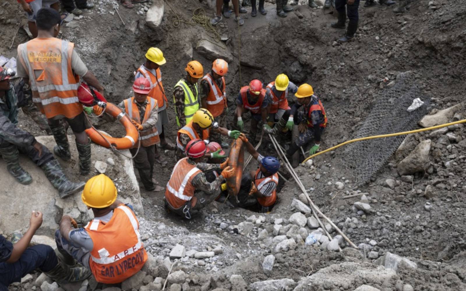 UAE rescue team locates 10 more missing in Nepal floods