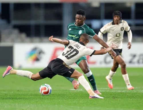Orlando Pirates and AmaZulu drop points at the chilly Kings Park