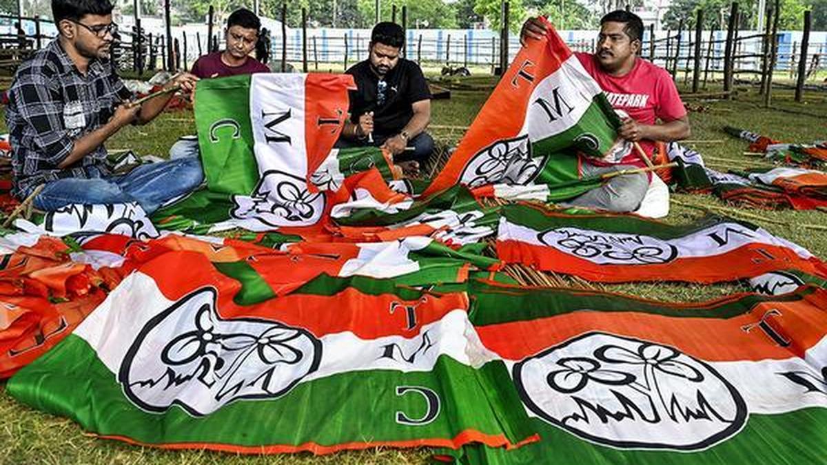 EC meets both Trinamool factions, seeks more documents from Ritabrata grouping