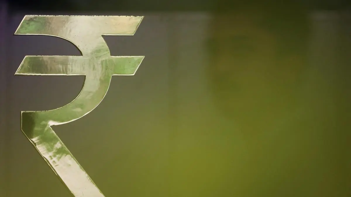 Rupee rises 31 paise to 95.12 against US dollar in early trade