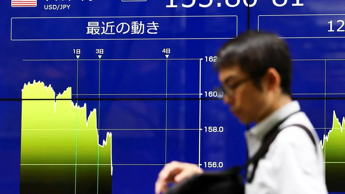 US dollar drops sharply against Japanese yen after market interventions