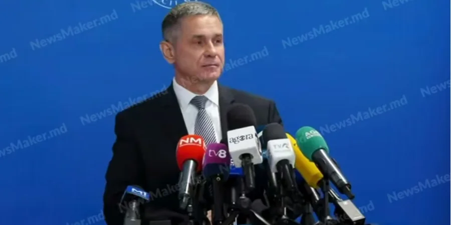 Moldovan minister refuses to take questions in Russian