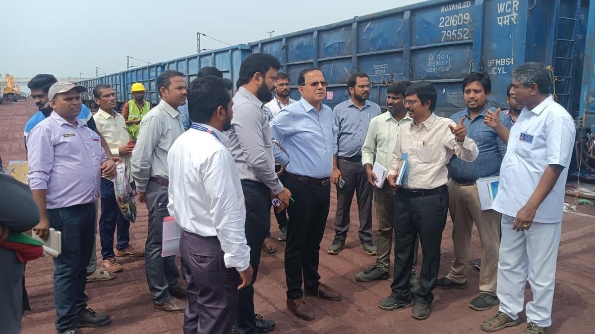 South Coast Railway PCOM reviews freight infrastructure at Krishnapatnam Port