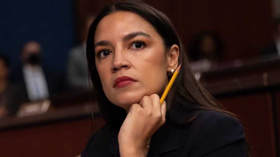 Ocasio-Cortez surpasses Newsom as 2028 Dem presidential favorite on Polymarket