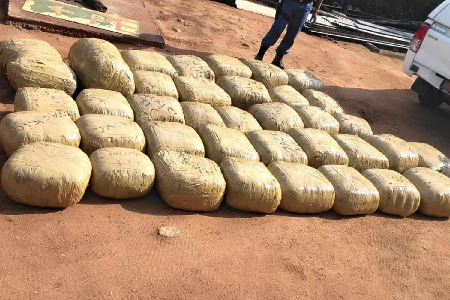 High‑speed chase ends in R2 million dagga bust on N4